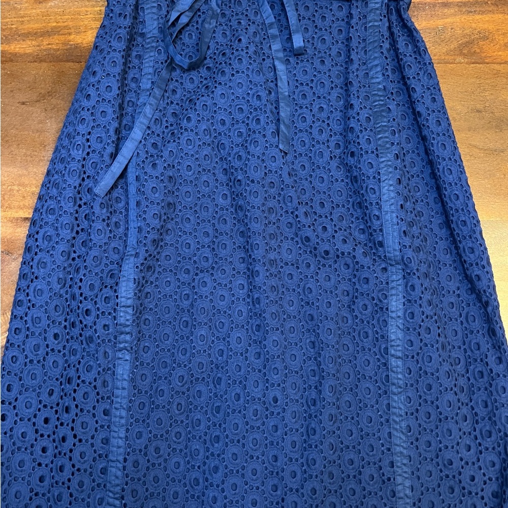 Talbots Womens Dress Sz 12P Navy Blue Eyelet Sleeveless Fit And Flare Belt - Picture 4 of 8